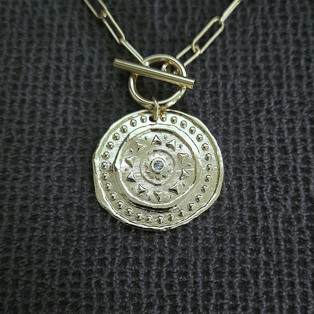 Mia Fiore Gold💛 Aztec🦅🐍🌵 Medallion🏅 Chain⛓️ Necklace - NWT - Picture 15 of 16